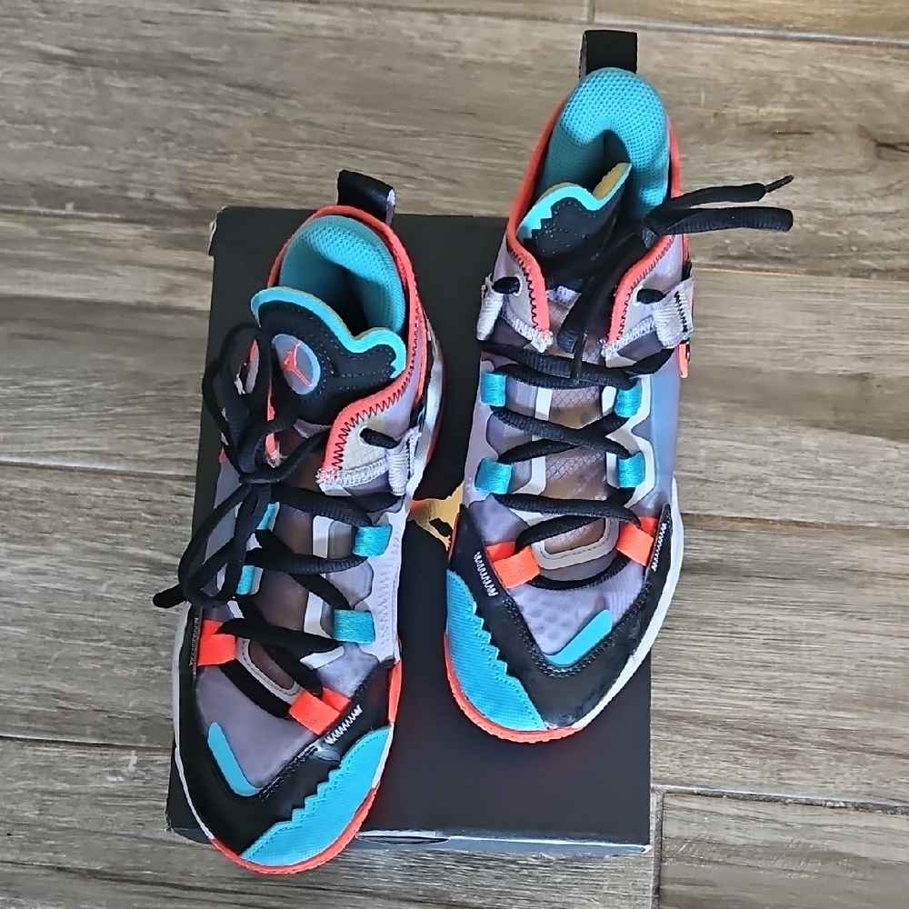 Jordan Kids Sneakers - Black, Blue, Red